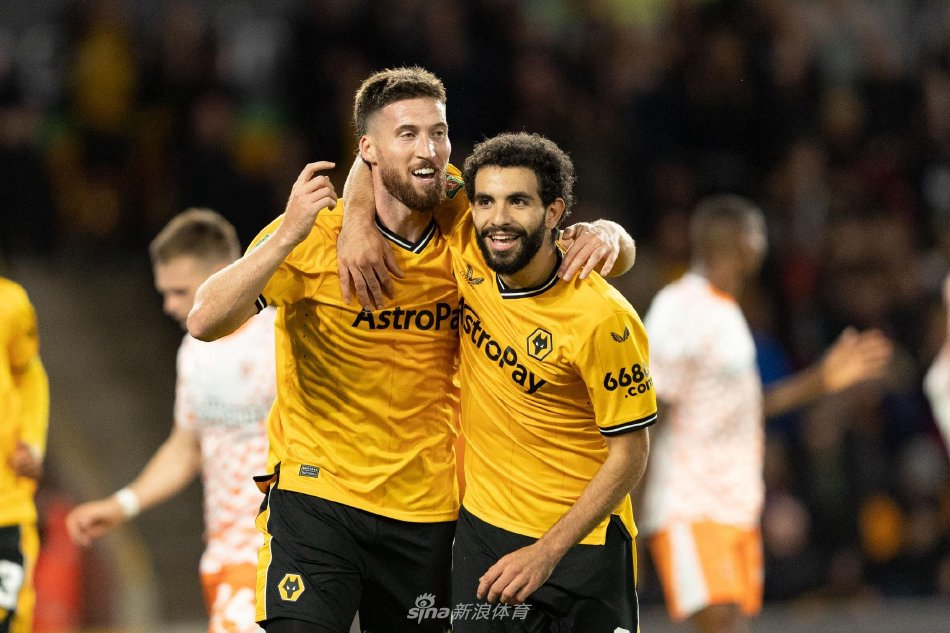 其国际化程 其国际化程